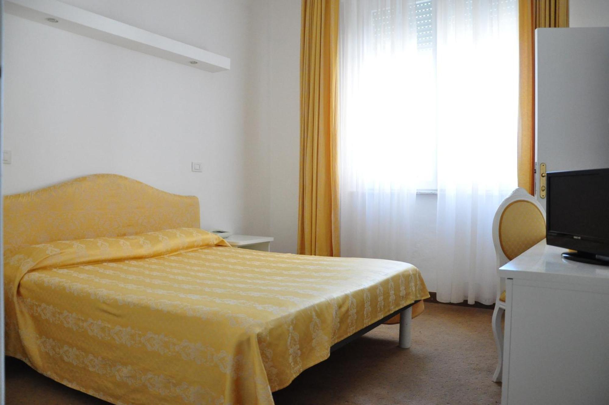 Hotel Sirena Senigallia Exterior foto